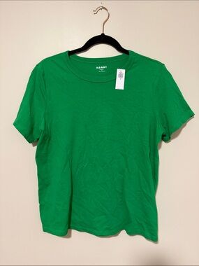 NWT Old Navy Everywear Green Tee